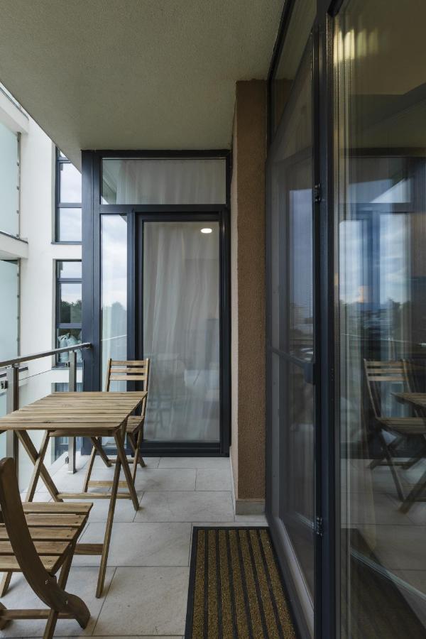 Apartment Near Iulius Mall With Balcony & Private Parking ทิมิชัวรา ภายนอก รูปภาพ