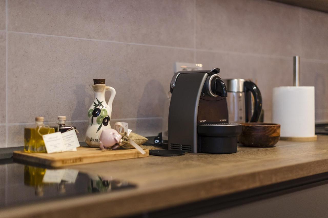 Apartment Near Iulius Mall With Balcony & Private Parking ทิมิชัวรา ภายนอก รูปภาพ